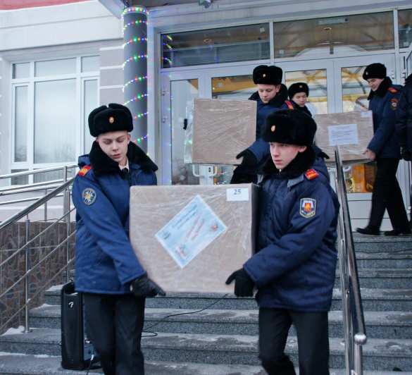 Московские кадеты помогают донецким (ФОТО, ВИДЕО) | Русская весна