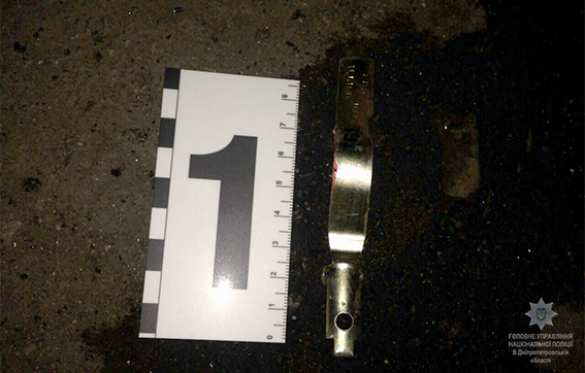 Типичная Украина: под Днепропетровском в толпу бросили гранату — 16 человек получили ранения (ФОТО, ВИДЕО) | Русская весна