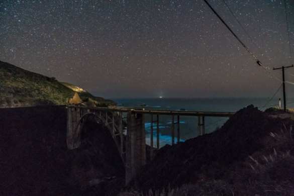 У побережья США светится океан — необычные кадры (ФОТО) | Русская весна