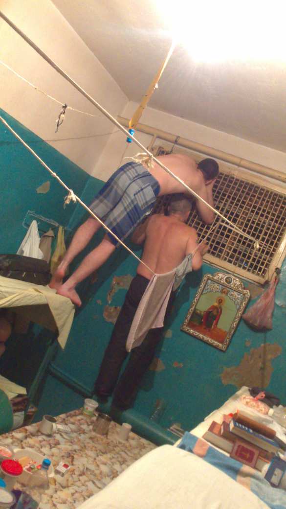 Первое интервью с Артёмом Бузилой и фоторепортаж из одесского СИЗО, где томятся политзаключенные (ФОТО) | Русская весна