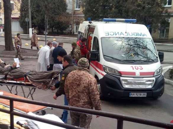 «Страшно видеть» — в Киев прибыл спецборт с тяжелоранеными карателями (+ФОТО, ВИДЕО) | Русская весна