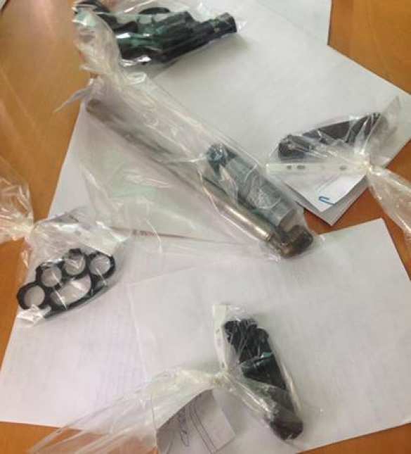 День Победы в Днепропетровске: задержаны 8 человек с оружием (ФОТО) | Русская весна