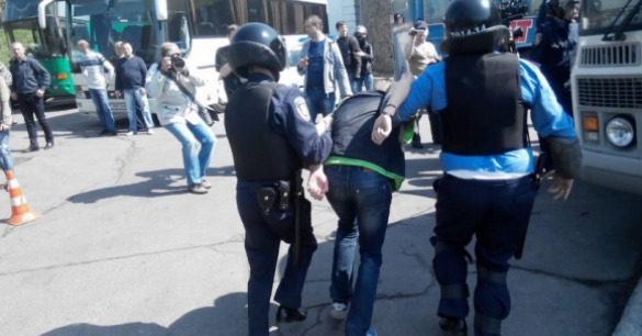 На митинге коммунистов в Киеве после драк задержаны десятки человек (ВИДЕО) | Русская весна