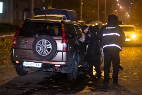 9 разбитых машин и неудавшийся побег: в Киеве пьяный цыган устроил грандиозное ДТП (ФОТО, ВИДЕО) | Русская весна