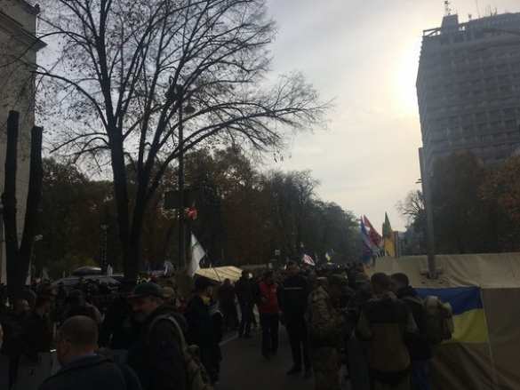 Рада рассматривает отмену депутатской независимости, число митингующих растет (ФОТО) | Русская весна