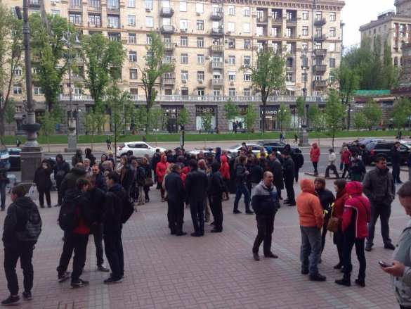 Протестующие покинули здание киевской мэрии (ФОТО) | Русская весна