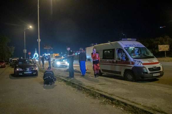 В Киеве человек с перерезанным горлом бросался к автомобилистам с мольбой о помощи (ФОТО, ВИДЕО 18+) | Русская весна