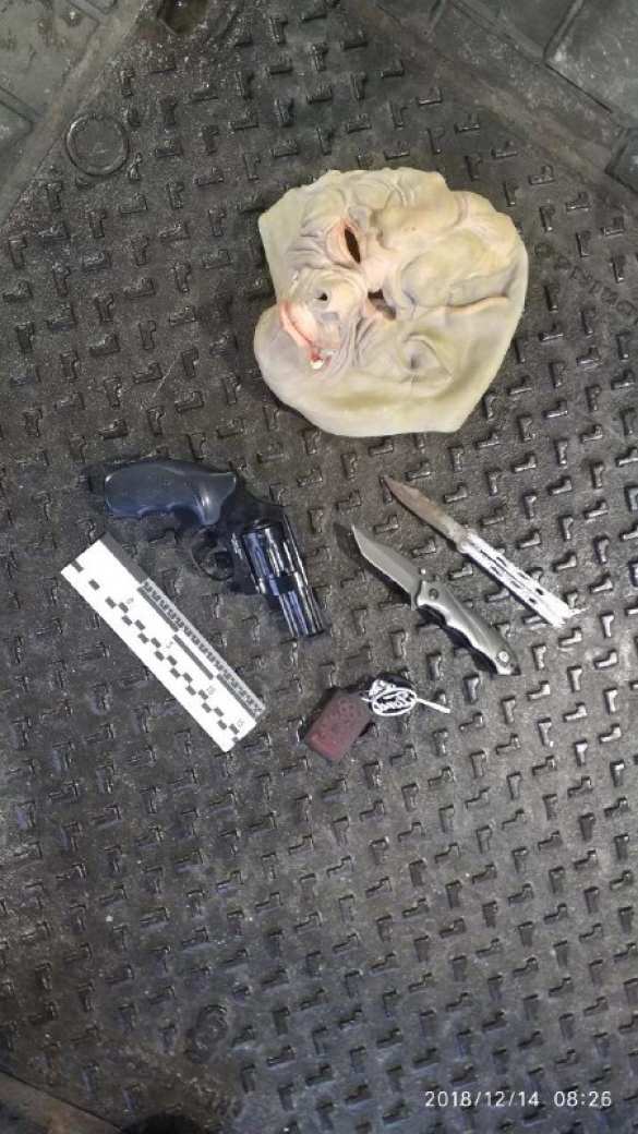 Типичная Украина: В Киеве вооружённая банда напала на АЗС (ФОТО) | Русская весна