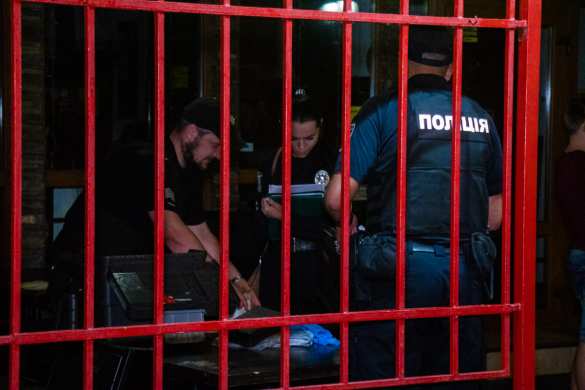 Киевлянин расстрелял посетителей паба из-за собаки (ФОТО) | Русская весна