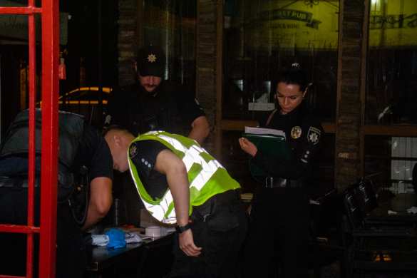 Киевлянин расстрелял посетителей паба из-за собаки (ФОТО) | Русская весна