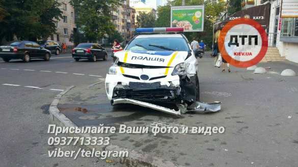 Новое серьезное ДТП с участием патрульного авто в Киеве (ФОТО) | Русская весна