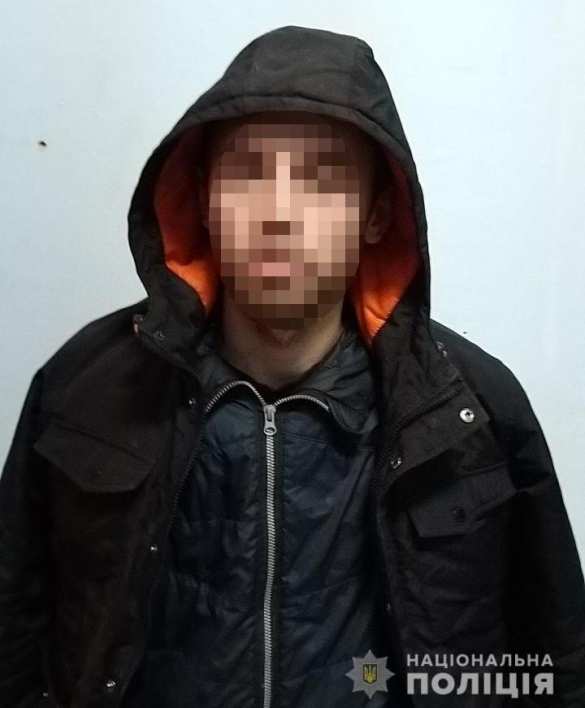 Рецидивист устроил охоту на школьников и сломал ногу полицейскому в Киеве (ФОТО, ВИДЕО) | Русская весна