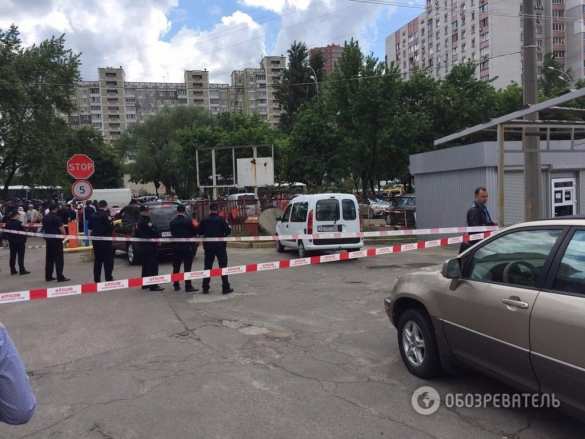 В ходе массового конфликта на автостоянке в Киеве прогремел взрыв, двое пострадавших (ФОТО, ВИДЕО) | Русская весна