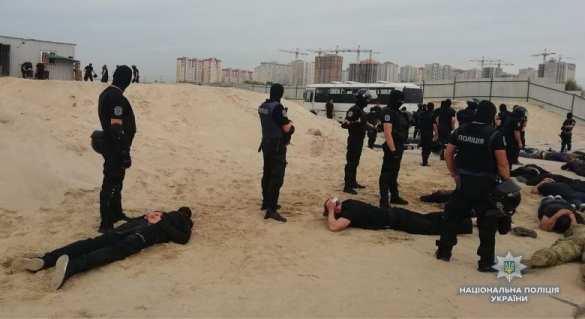 В Киеве полиция задержала несколько десятков вооружённых людей (ФОТО) | Русская весна
