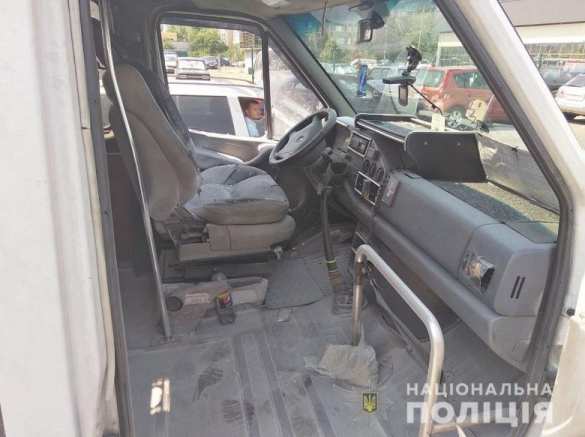 «Такой жести не было даже в 90-х»: в Киеве маршрутку забросали «коктейлями Молотова» (ФОТО, ВИДЕО) | Русская весна