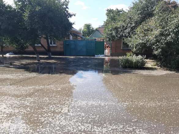 На Украине в областном центре забил фонтан из фекалий (ФОТО, ВИДЕО) | Русская весна