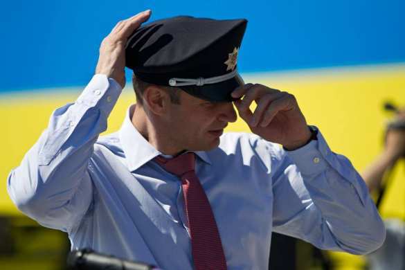 «Дядя Стёпа»: мэр Киева Виталий Кличко в очередной раз стал героем дня в Сети (ФОТО, ВИДЕО) | Русская весна