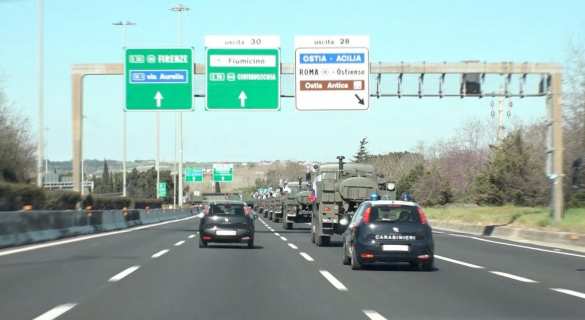 Бросок в Бергамо: Колонна армии России двинулась спасать итальянцев (+ФОТО, ВИДЕО) | Русская весна