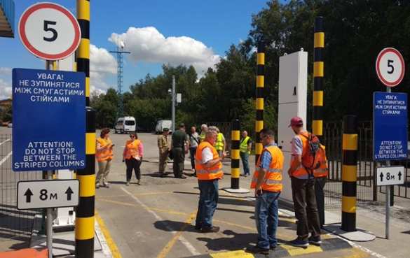 Украина усилила границу с Россией комплексами ядерного контроля (ФОТО) | Русская весна