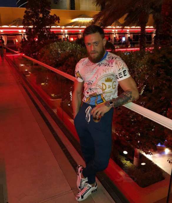 Война продолжается: Макгрегор заявил о продолжении противостояния с Нурмагомедовым (ФОТО) | Русская весна