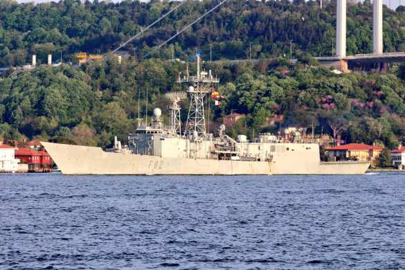 Боевые корабли НАТО вошли в Чёрное море (ФОТО) | Русская весна