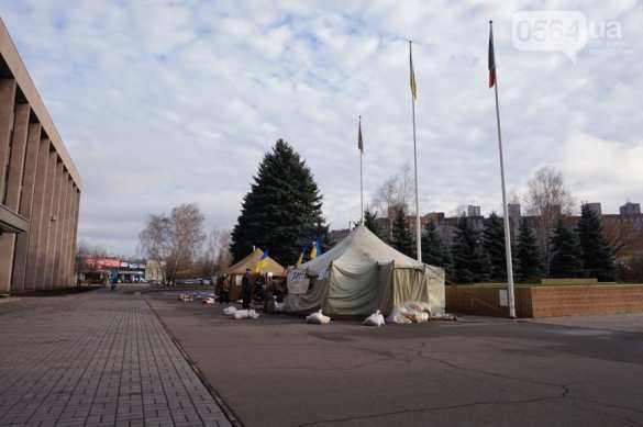 Майдан в Кривом Роге — фоторепортаж | Русская весна