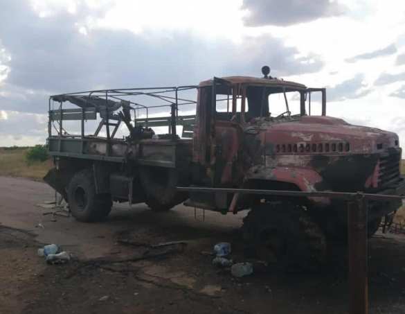 Зрада: Автоколонна с гауляйтером Донбасса могла быть обстреляна своими (ФОТО) | Русская весна