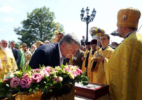 «Церковь Порошенко» провела свой первый крестный ход в Киеве (+ФОТО, ВИДЕО) | Русская весна