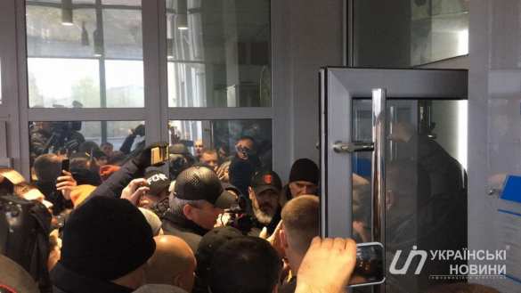 Новый майдан: горят шины, украинцы захватили «Криворожгаз» и взяли заложников (+ФОТО, ВИДЕО) | Русская весна