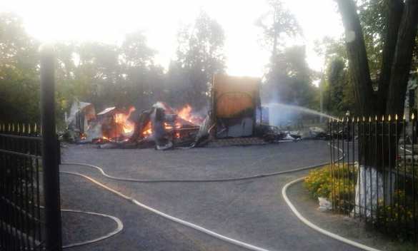 Жуткие кадры: на Украине сгорел храм Московского патриархата (ФОТО, ВИДЕО) | Русская весна