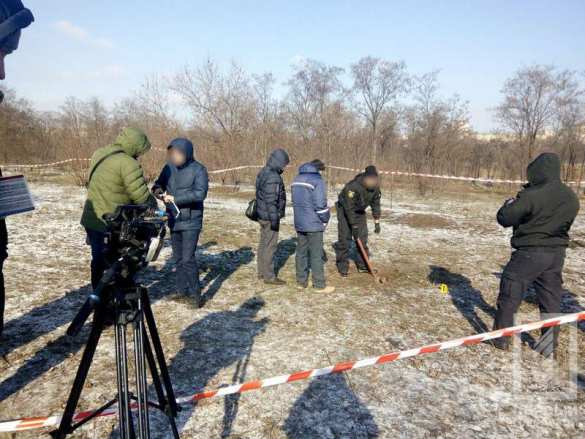 Страшная находка: в Кривом Роге обнаружено закопанное тело ребенка (ФОТО)  | Русская весна
