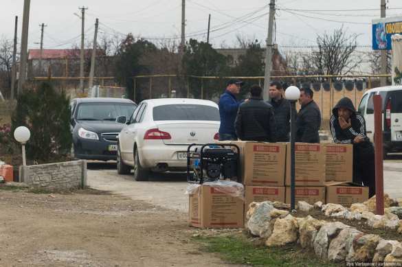 Фото varlamov.ru Как Крым переживает блэкаут (ФОТОРЕПОРТАЖ) | Русская весна