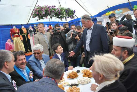 Крымские татары под российскими и национальными флагами отметили праздник «Хыдырлез» (ФОТОРЕПОРТАЖ) | Русская весна