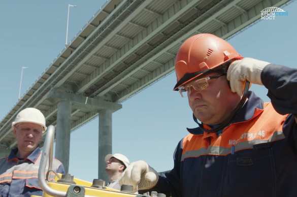 Установлена последняя свая железнодорожной части моста в Крым (ФОТО) | Русская весна