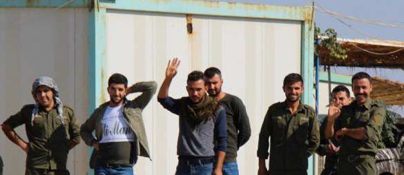 Забросав камнями американцев: как пехота Коалиции США встречает российских военных (+ВИДЕО, ФОТО) | Русская весна