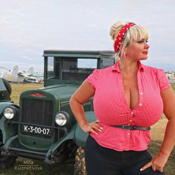 Модель с Украины с 13-м размером груди решила стать боксёршей (ФОТО) | Русская весна