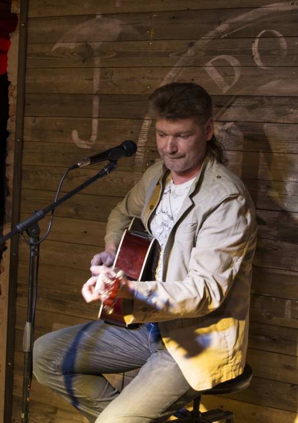 «А мы всё ждём, когда Донбасс вернётся в Россию» (ФОТО) | Русская весна