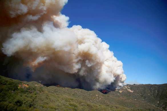 Жуткие кадры: страшный пожар уничтожил более 7600 домов в США (+ВИДЕО, ФОТО) | Русская весна