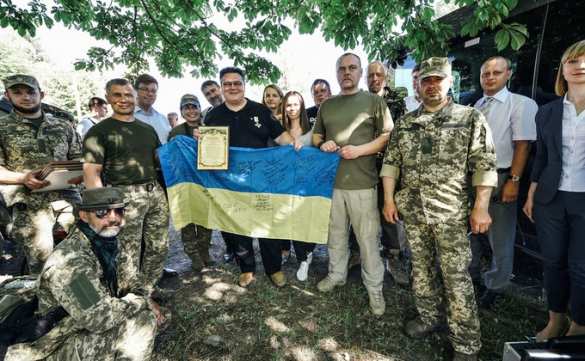 Глава МИД Литвы приехал на линию соприкосновения на Донбассе (ФОТО) | Русская весна