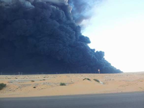 ВАЖНО: Боевики ИГИЛ атаковали крупное нефтехранилище в Ливии (ФОТО) | Русская весна