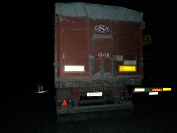 Типичная Украина: львовский мусор тайком выбросили в Житомирской области (ФОТО) | Русская весна