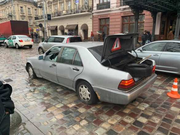 «Наполеон» атаковал СИЗО и львовскую полицию (ФОТО, ВИДЕО) | Русская весна