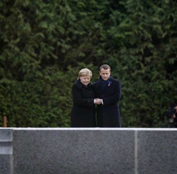 Трамп из-за дождя отказался почтить память американцев, погибших в Первой мировой (ФОТО, ВИДЕО) | Русская весна