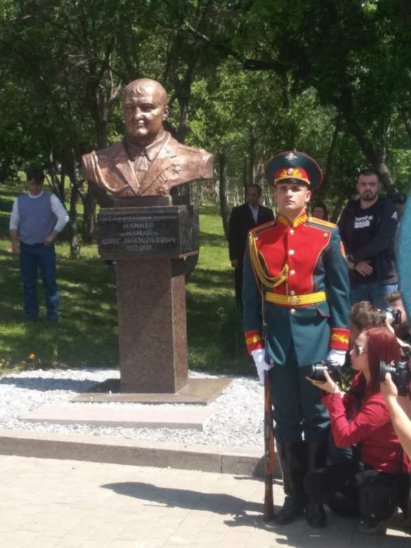 В ДНР открыли памятник легендарному «Мамаю» (ФОТО, ВИДЕО) | Русская весна