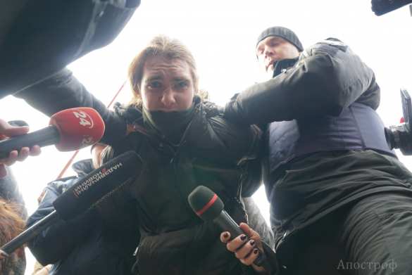 Дикий Киев:  на участников «марша феминисток» напали с кефиром и зеленкой (ФОТО, ВИДЕО) | Русская весна