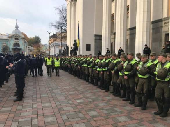 Решающий день «МихоМайдана»: протестующие обещают не выпускать нардепов из Рады до выполнения их требований (ФОТО) | Русская весна