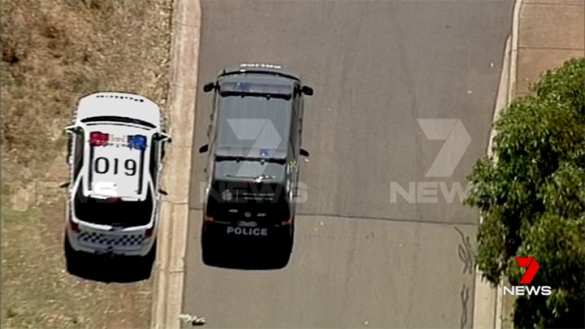 Это успех: полиция в Австралии 7 часов держала в осаде пустой дом (ФОТО) | Русская весна