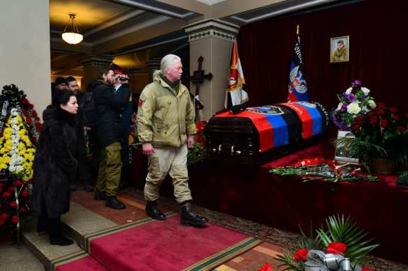 Гиви останется в памяти как непобедимый воин и защитник Донбасса, — Захарченко (ФОТО, ВИДЕО) | Русская весна