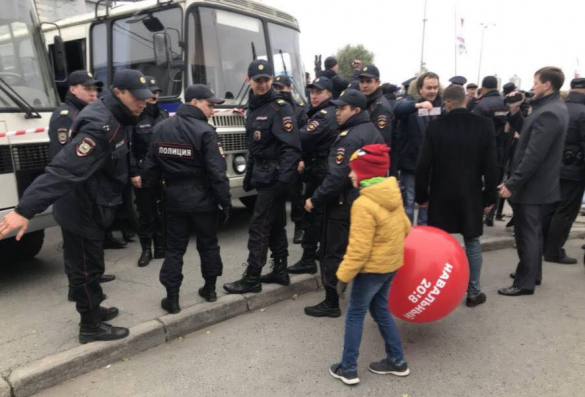 Майдан сторонников Навального в Москве — ПРЯМАЯ ТРАНСЛЯЦИЯ. Смотрите и комментируйте с «Русской Весной» | Русская весна