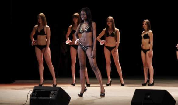 Мисс ЛНР стала луганчанка Александра Каргина (ФОТО) | Русская весна